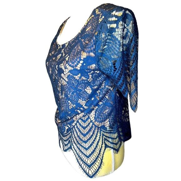 Express Beautiful Top Size S - Picture 4 of 5